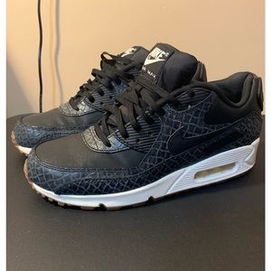 Nike Air Max Shoe Black Sail